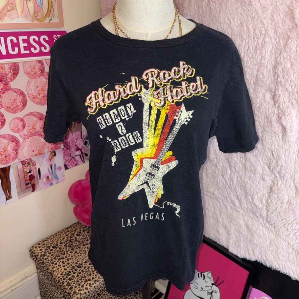 Hard Rock Hotel t shirt